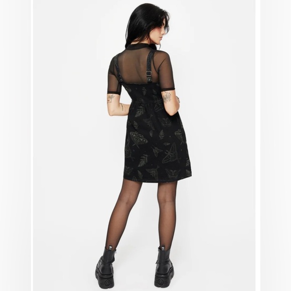 NWT Disturbia Callopistria Moth Print Denim Mini Apron Dress size 10 - Picture 5 of 12